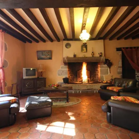 Hébergement de vacances , 4 Pièces, 6 Personnes - Fr-1-497-71